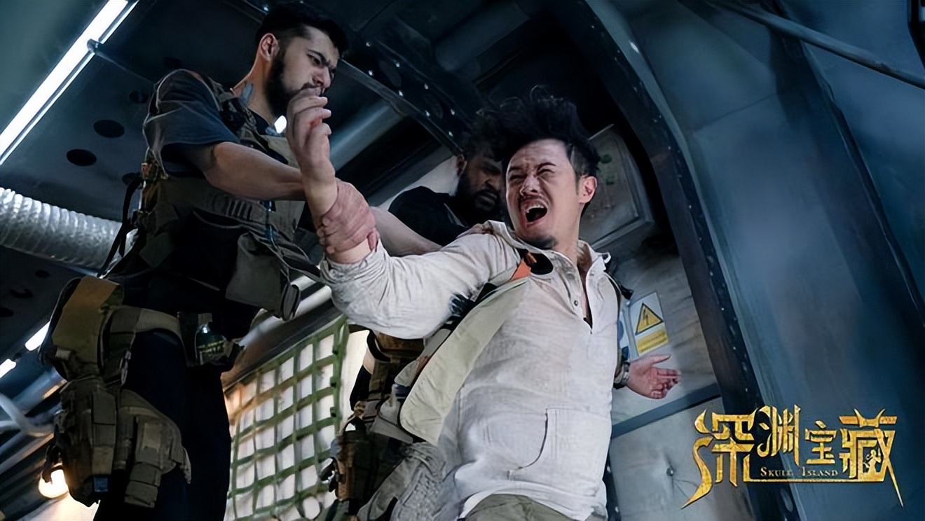 曾是成龙力捧的“御用女配”，如今转战网大，只能靠擦边混票房