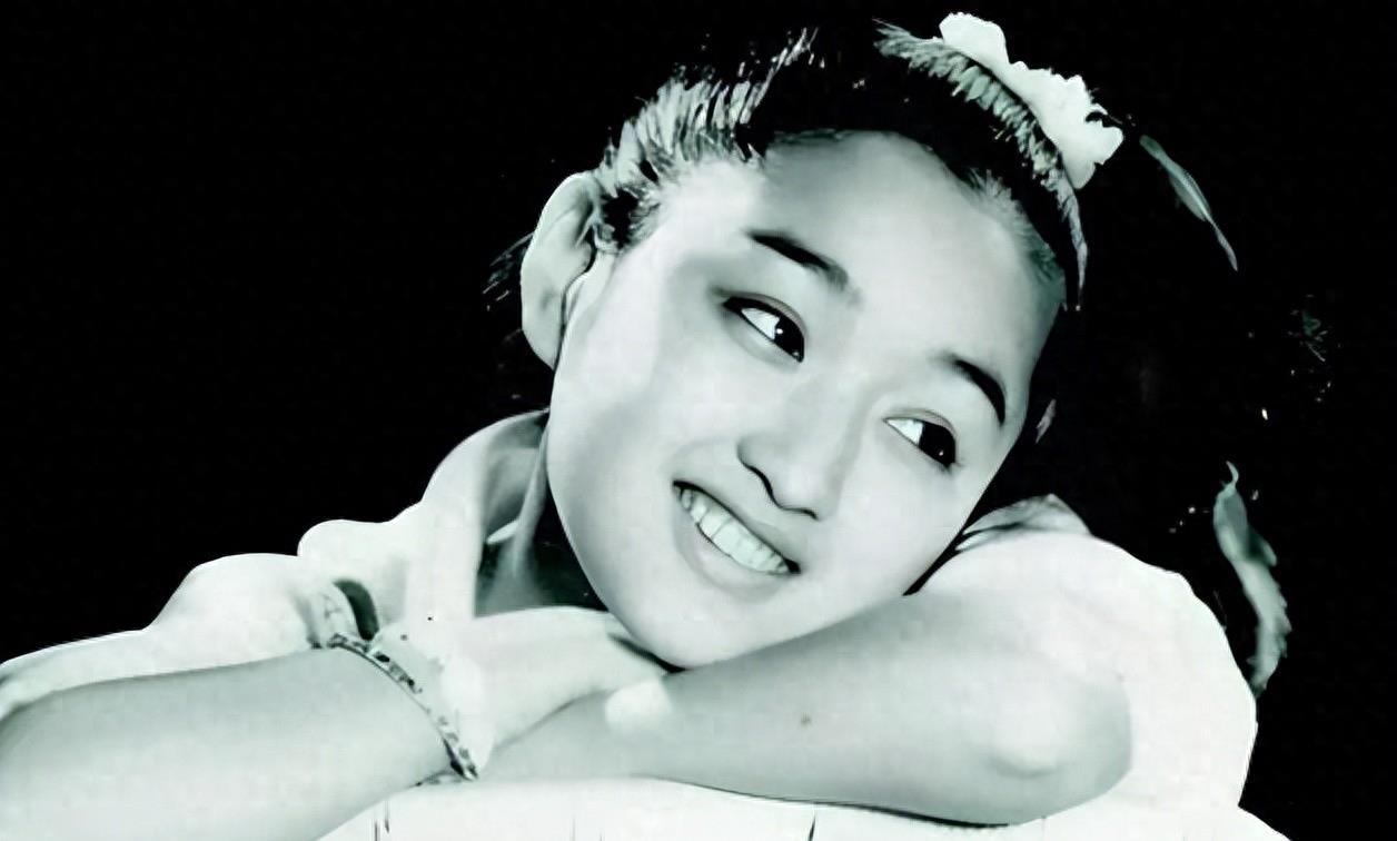 分手26年，赖文峰出狱后结婚娇妻相伴，杨钰莹的选择令人很心疼