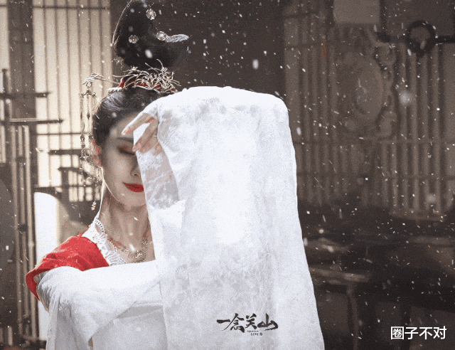 36岁刘诗诗,终于还是步了杨洋的后尘,被央视点名批评还不悔改!