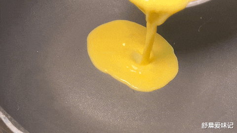 三文鱼|一把韭菜,俩鸡蛋,不用炒这样做,咸香可口,清爽开胃,简单好做