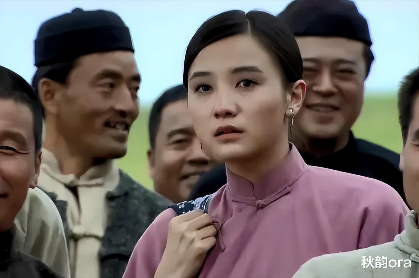 宋佳|宋佳：因事业放弃陈龙，因婚姻放弃张黎，如今与黄少峰长相厮守