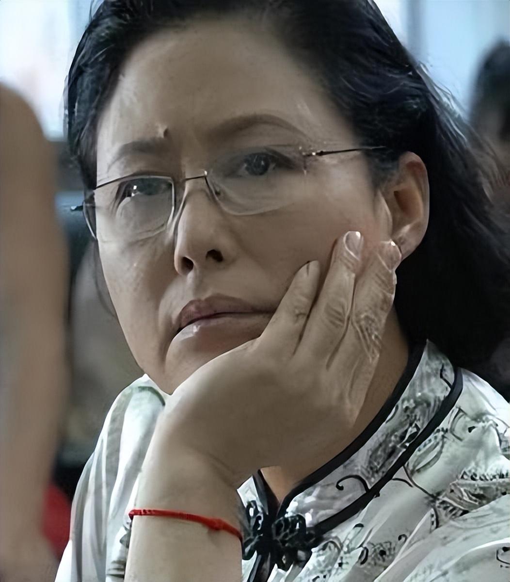 彻底原形毕露!五位“国家一级演员”被除名,老戏骨也插翅难逃