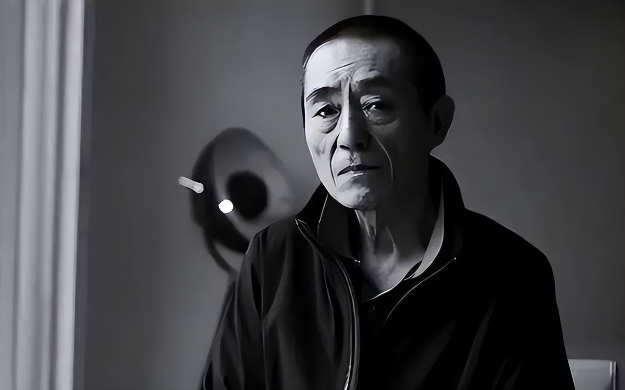 把张艺谋当家奴,算计巩俐,辱骂赵本山,精明过了头的张伟平如今怎样了?