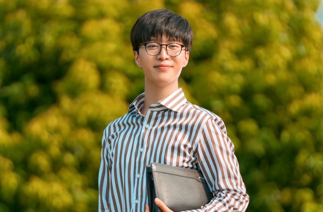 首播将至！杨紫再出36集大剧！我难掩激动，终于有像样的都市剧了