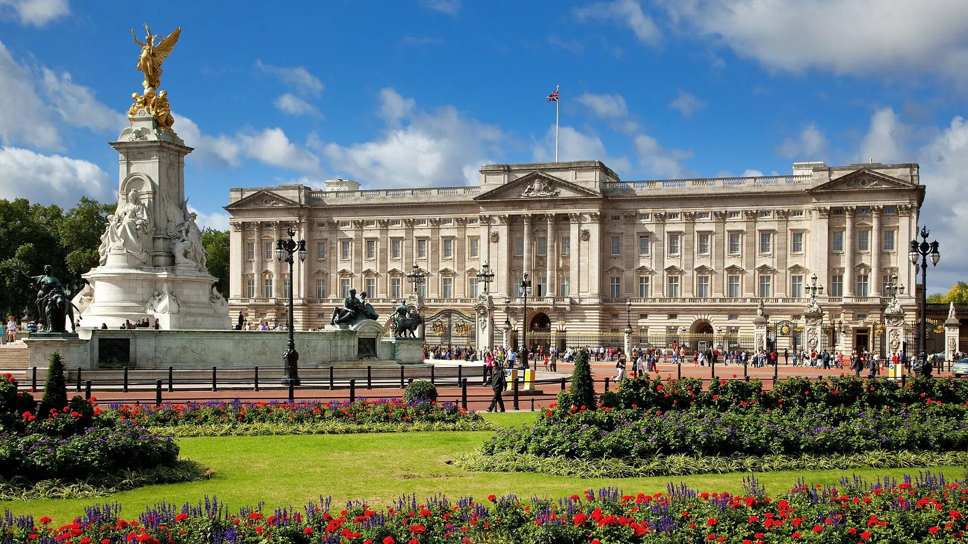 出境游|产学研视点｜白金汉宫：英国的建筑艺术与力学结构的完美结合