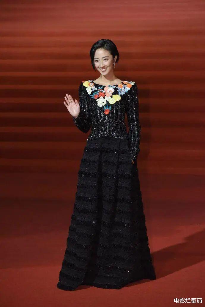 这一夜,林青霞驾临排面大,林志玲日里日气,桂纶镁陈意涵双翻车