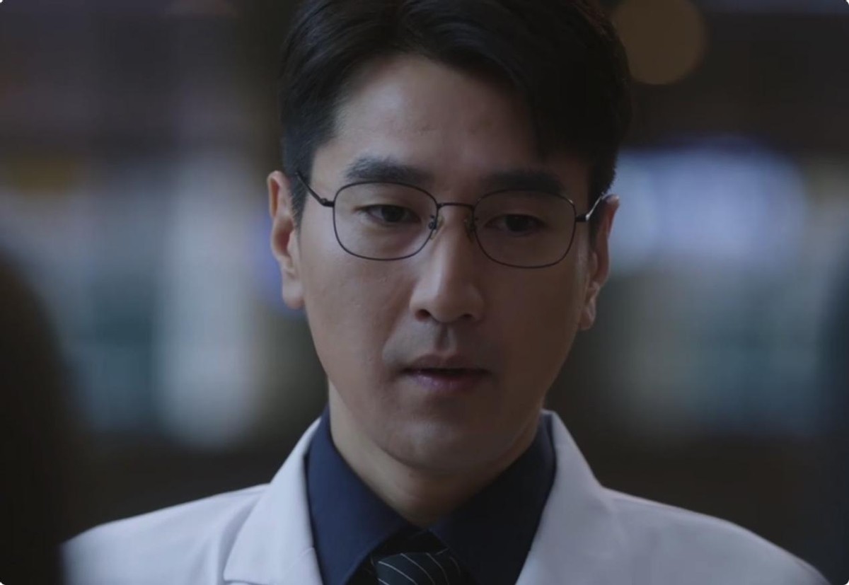 央视《问心》的2位“败笔演员”,换掉他们,这部剧就近乎完美