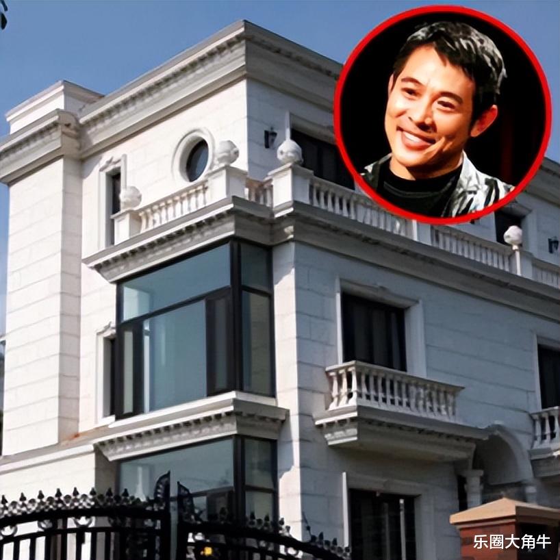 35岁李思:我爸是李连杰,我妈是黄秋燕,我是留守儿童