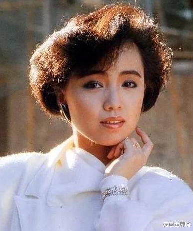 邓萃雯:情错万梓良,爱上已婚的江华,负债、被封杀,50岁逆袭