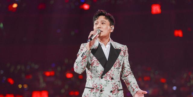 任贤齐|“过气歌手”扎堆开演唱会，热度吓坏00后：平时没见他们粉丝啊？