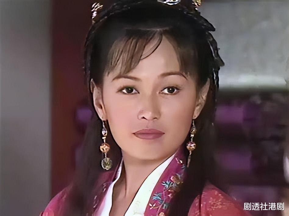 不容易！TVB女星母兼父职供儿子读名牌学校，未婚生子生父至今成谜