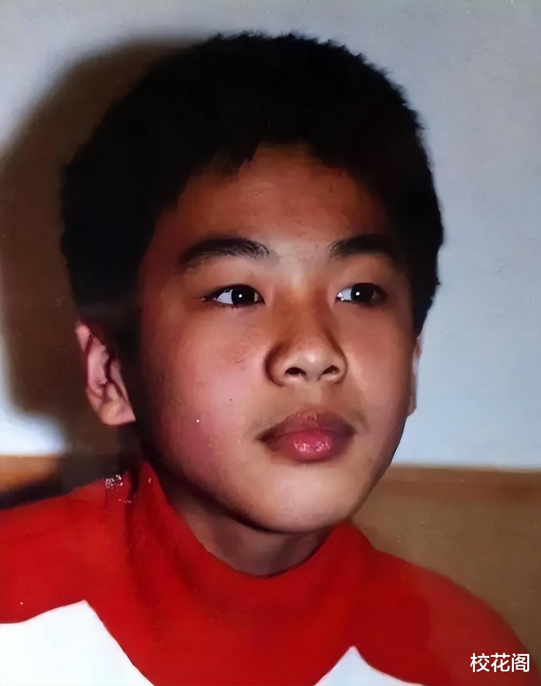 被嘲讽是资源咖？演一个火一个的张若昀，真的只是运气吗？