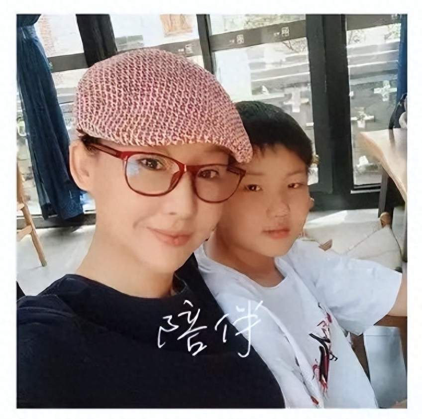 买红妹，找到了真命天子孙煜伦？孙楠外出商演，形象和从前大不同