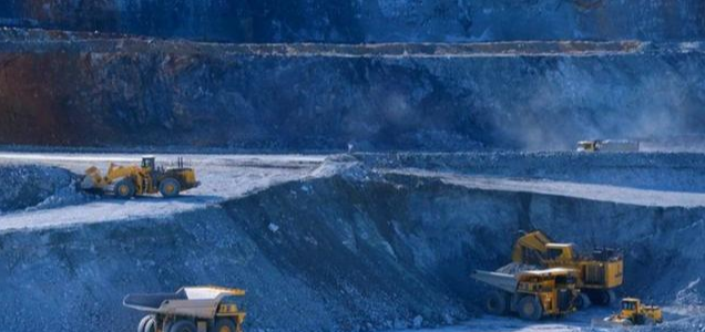 腌菜|西伯利亚:砍不完的树、挖不完的矿,菜比肉贵、家家囤腌菜