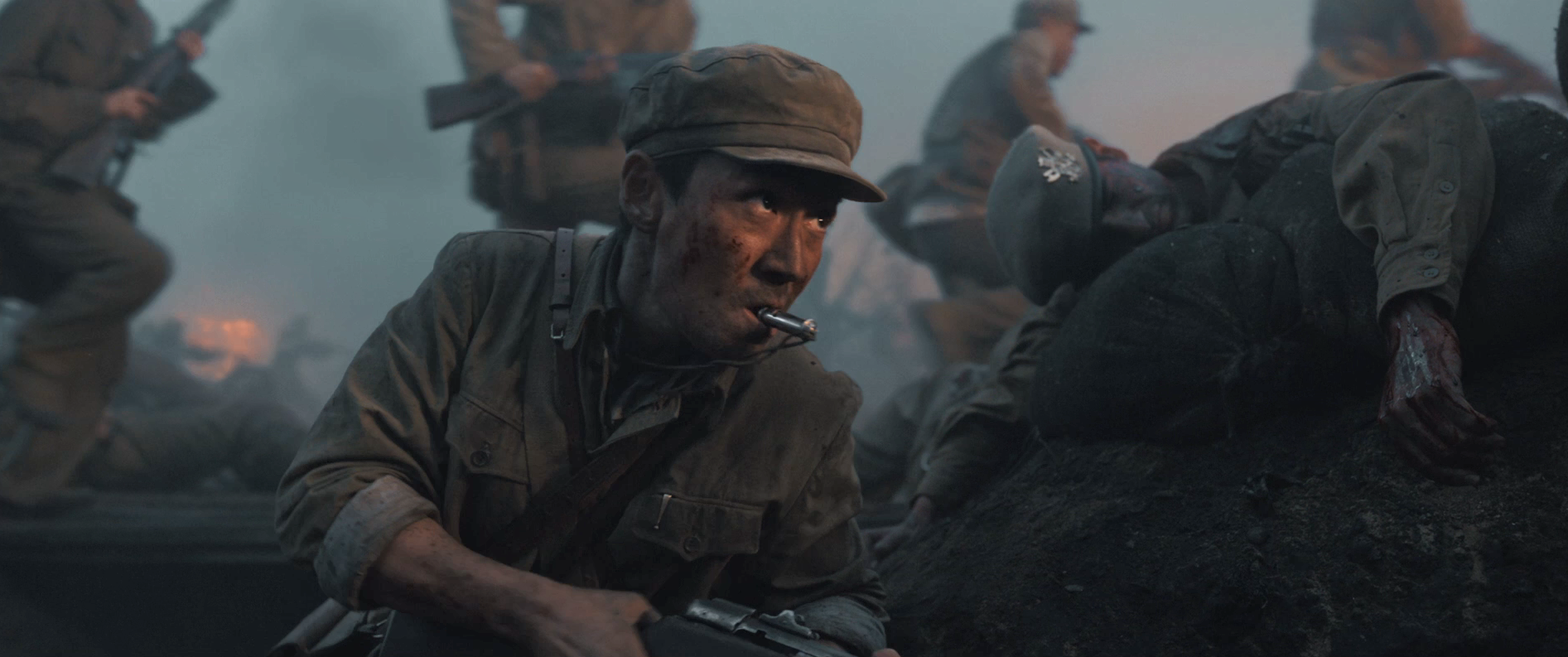 《坚如磐石》破12.2亿,金世佳却输惨了!新片首日票房仅532万