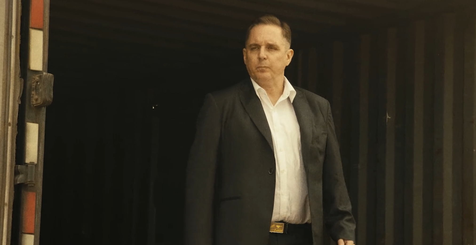 于荣光|成本仅800万,一上映就是冠军,64岁于荣光又带来一部生猛新片