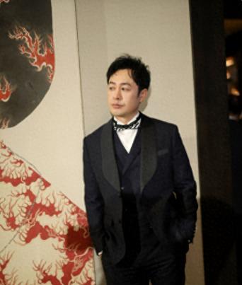 从大火到“原形毕露”，张颂文仅用八个月，终是走了张小斐的老路