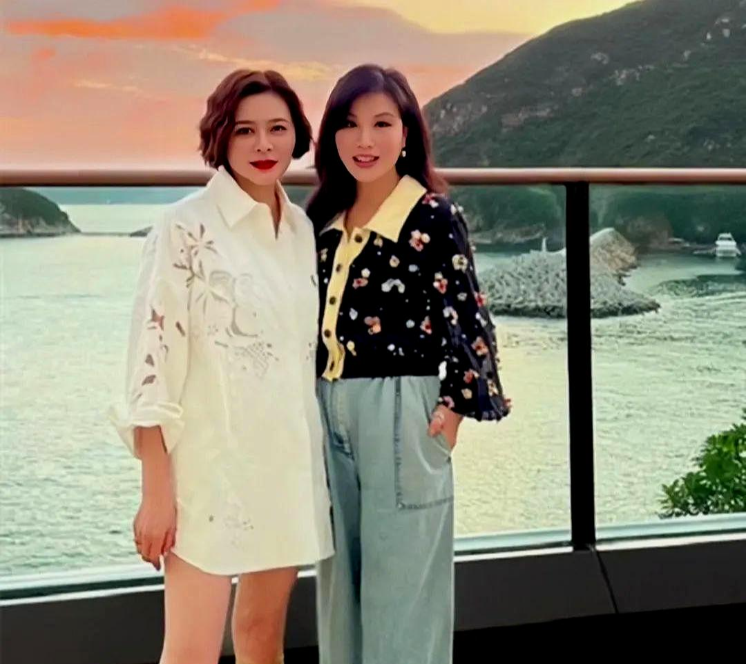 关之琳60岁了,说自己什么男人都试过,上亿豪宅庆生单身无娃