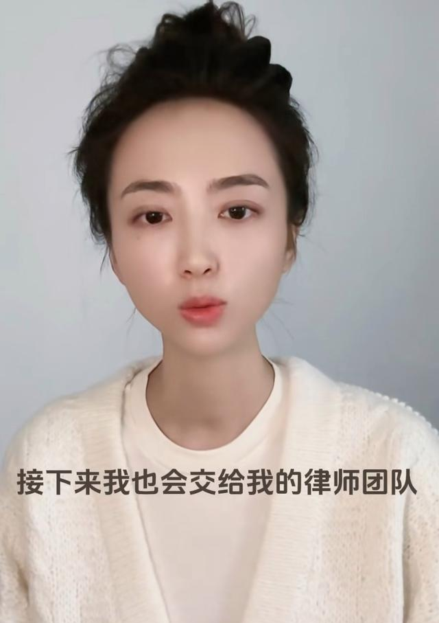 他说:白珊珊,天使般的存在!恒大歌舞团团长白珊珊否认了一切