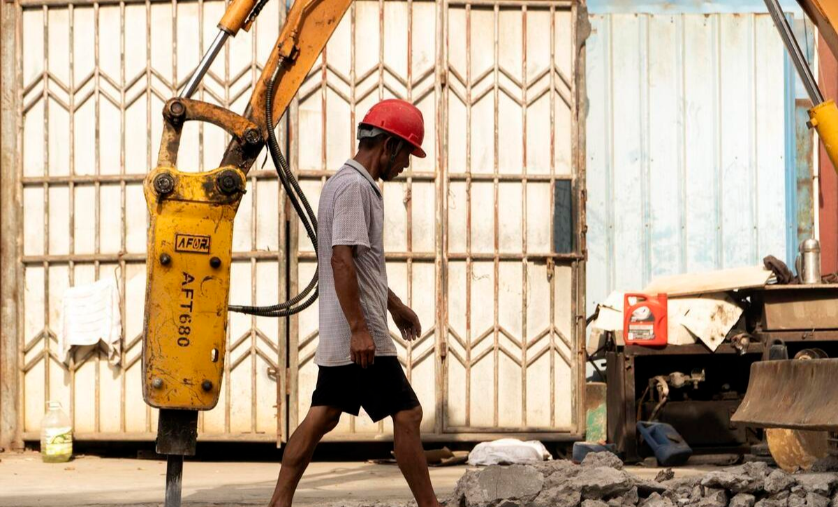 被辞退，被遗忘：退休农民工的无望之路