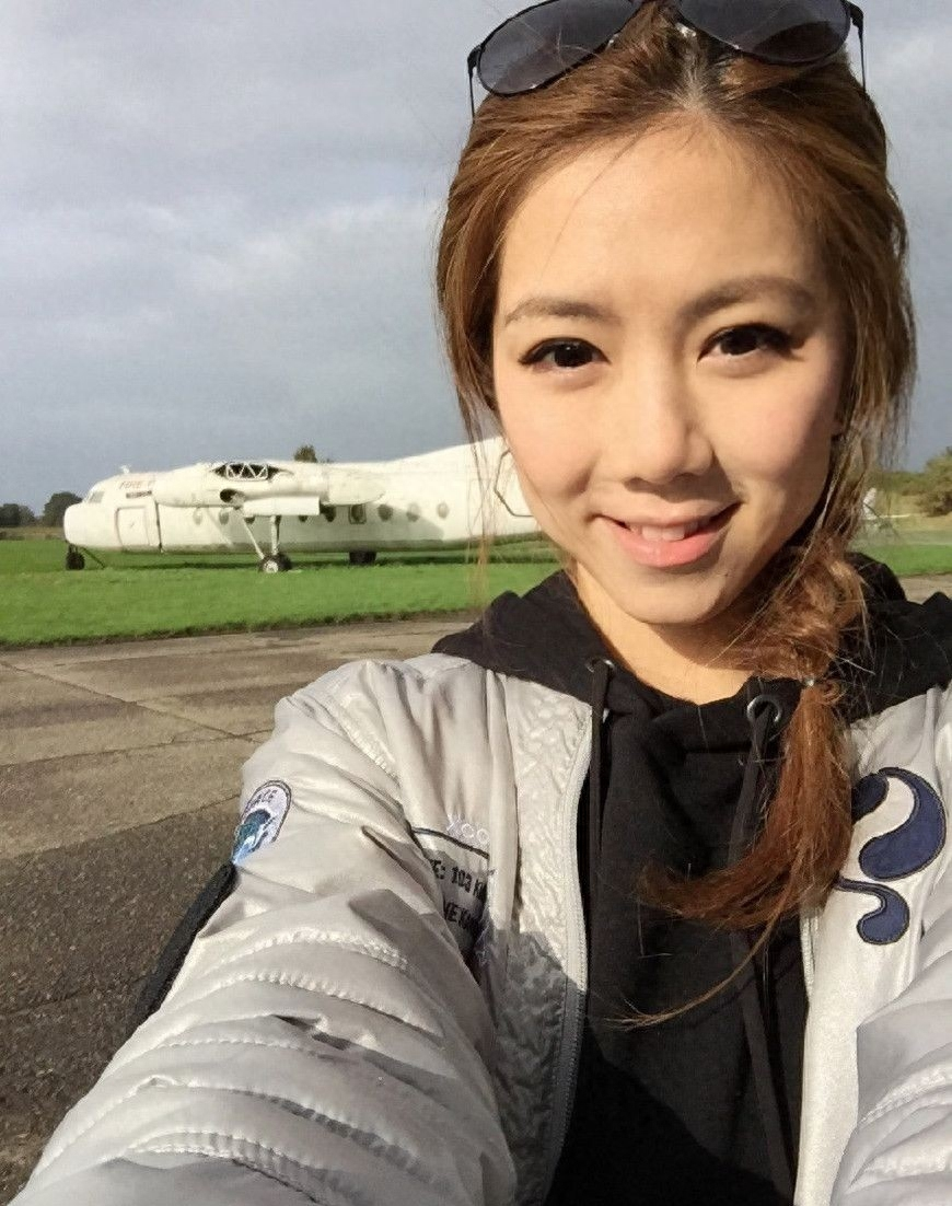 邓紫棋，还是一如既往的漂亮，与造型师男友感情稳定，疑似同居