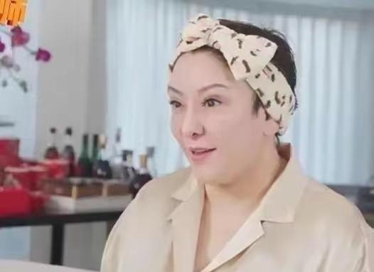 向太|向太素颜首次公开,各个器官都不正常!