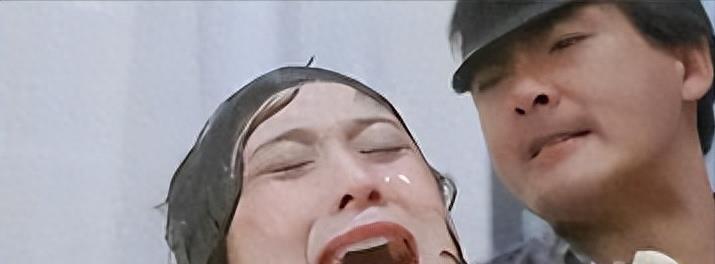 周润发：从英雄形象到丑闻缠身，狐狸尾巴终于藏不住了！