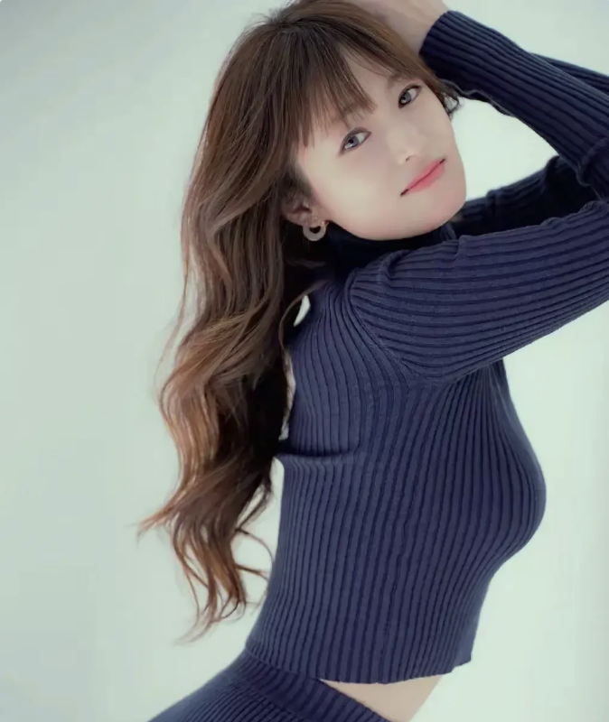 又一位41岁女星被曝出轨!男方长相一言难尽,富豪男友忍痛分手