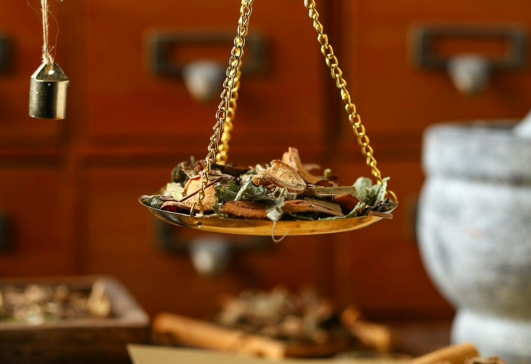 当我用一张方子治好患者的高血压后，我终于明白：上疗君亲之疾，下救贫贱之厄，已是黄梁一场梦