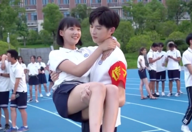 时光与你都很甜|《时光与你都很甜》又回顾了一遍,青春校园剧看不腻