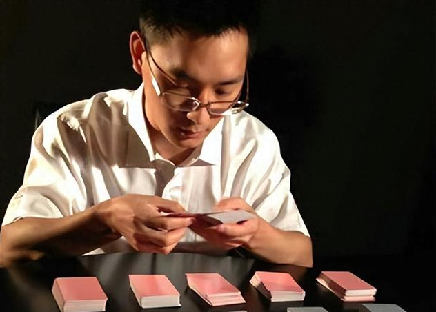 《最强大脑》7位选手现状:离婚、卖课、风光不再!差距一目了然