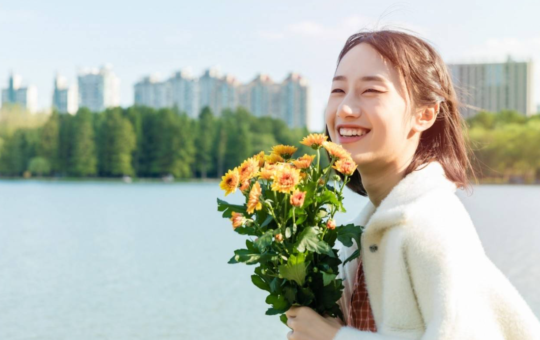 人际关系|一些女性在参与竞争时，展现出的“狠”和冷静，足以打动男人的心