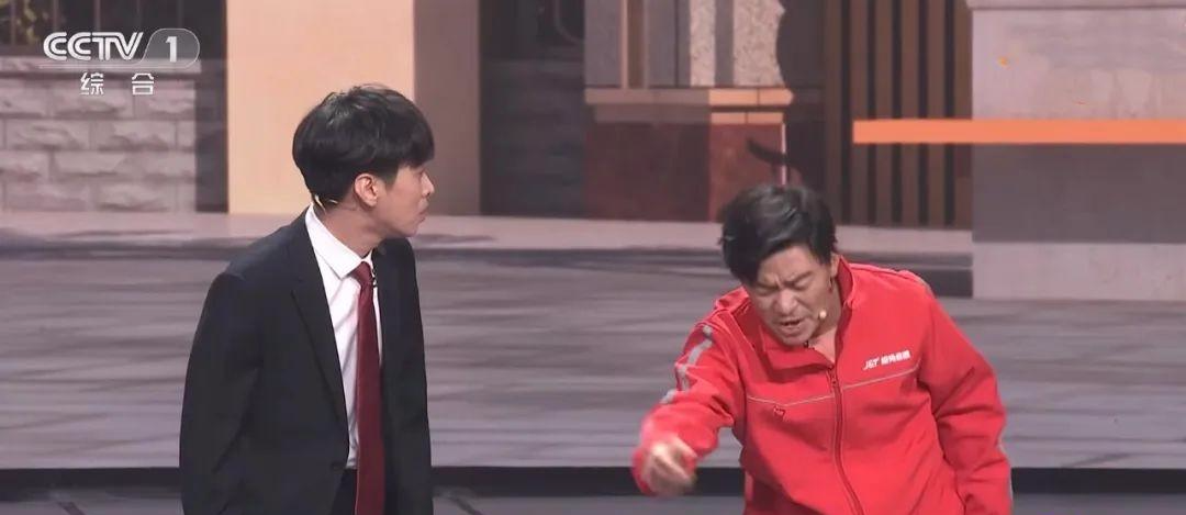 王宝强|一哥之争压根不是输给实力,王宁3次救场王宝强,沈腾2次化解失误