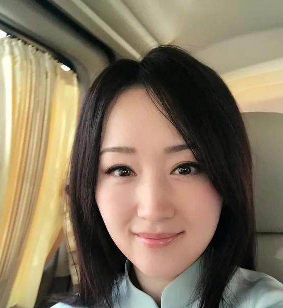 从歌坛天后到“无人问津”的董文华，她跌落的口碑终究还是回不去