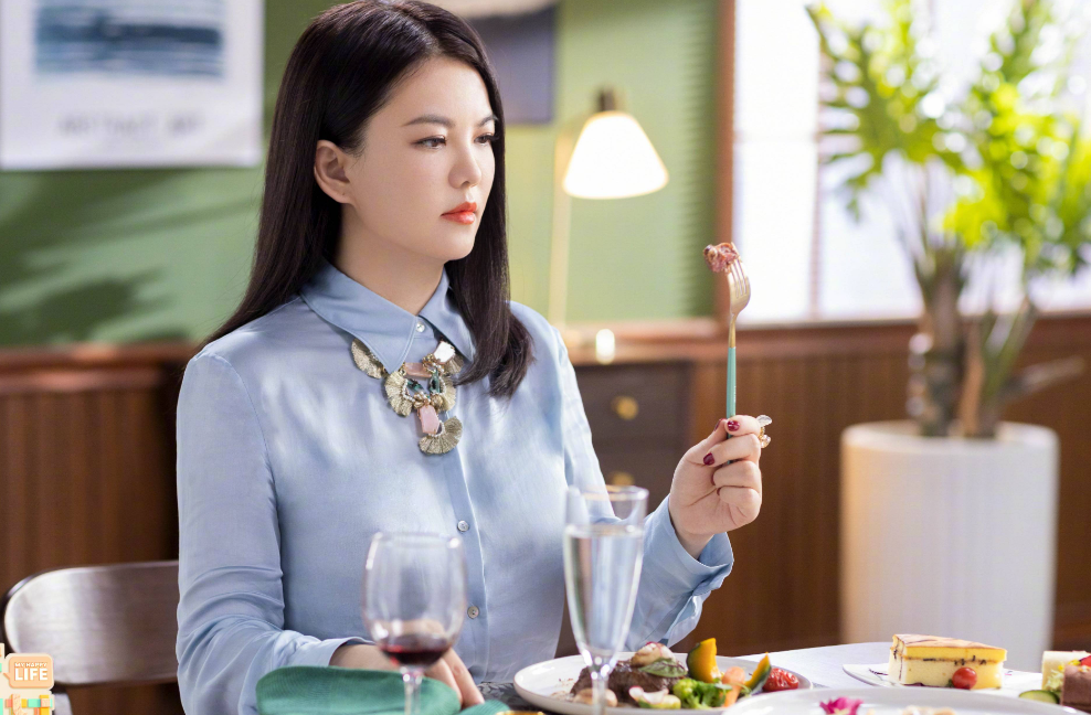 李湘|李湘早饭就吃四千的顶级和牛，简直是骨灰级吃货！