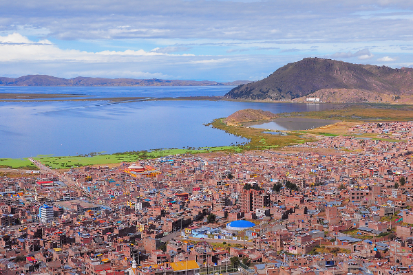 普诺|探秘南美洲淡水湖，探访一个神奇的人，提提卡卡湖畔的奥洛人