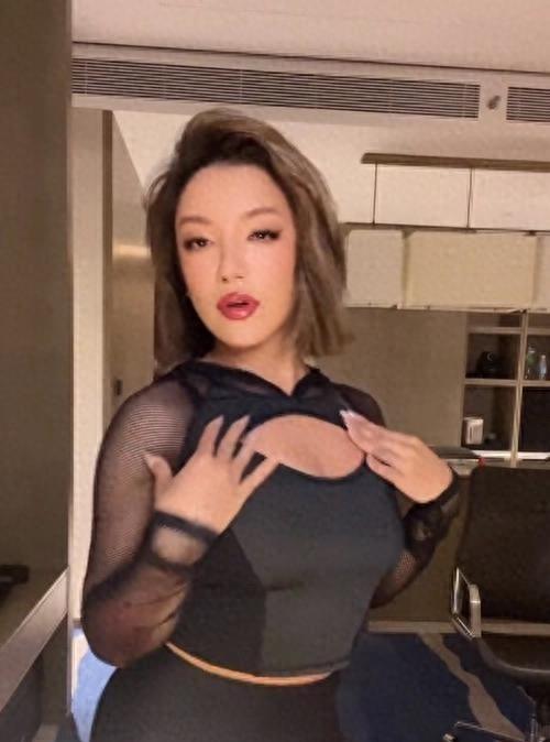 女超冠军江映蓉:因整容失败像“怪物”,全身只剩眼珠是自己的