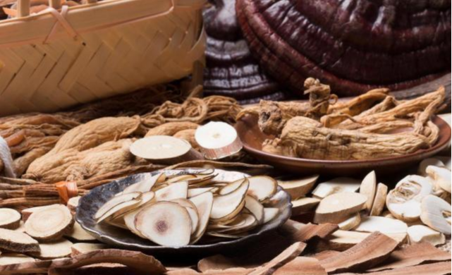 养生|提醒中老年人：想要健康长寿，3个“养生”误区，早了解，早避开