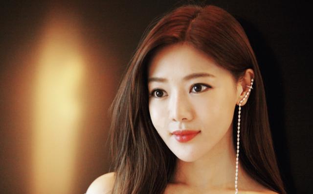 林宛瑜:爱情公寓告诉我们,不整容,不带货,13年后你就是最美的