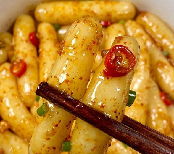 莲藕|这道菜必须使劲吃，一去燥，二润肺，三降脂，制作简单又下饭！