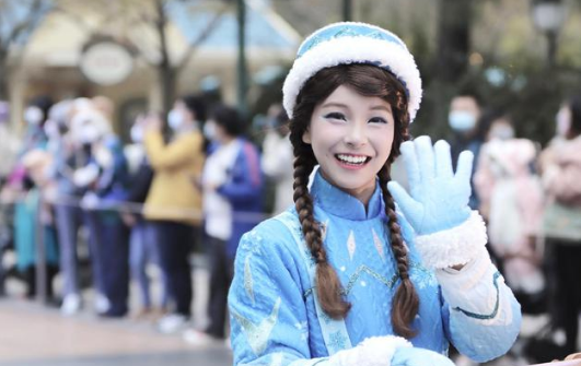 浩室舞|《青春有你》帅气的青春偶像，演艺之路堪忧，生活所迫转业