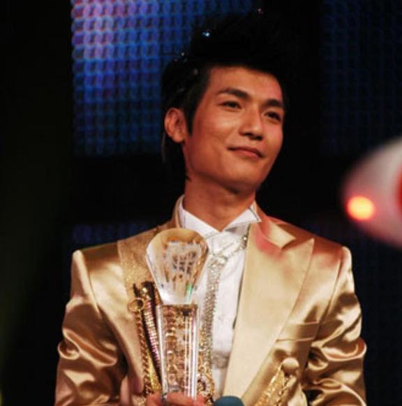 42岁陈楚生还是应验了韩红的预言，就这样轻易的谱写了他的结局