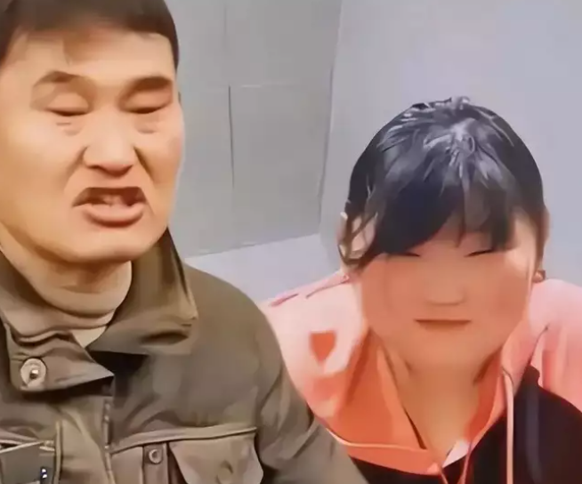 大衣哥儿子尘埃落定,女儿华丽登场,和985博士相亲两人一见钟情