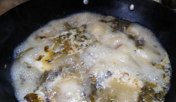 |立冬前后,这种海鱼大量上市,5元一斤,美味实惠,遇到别错过