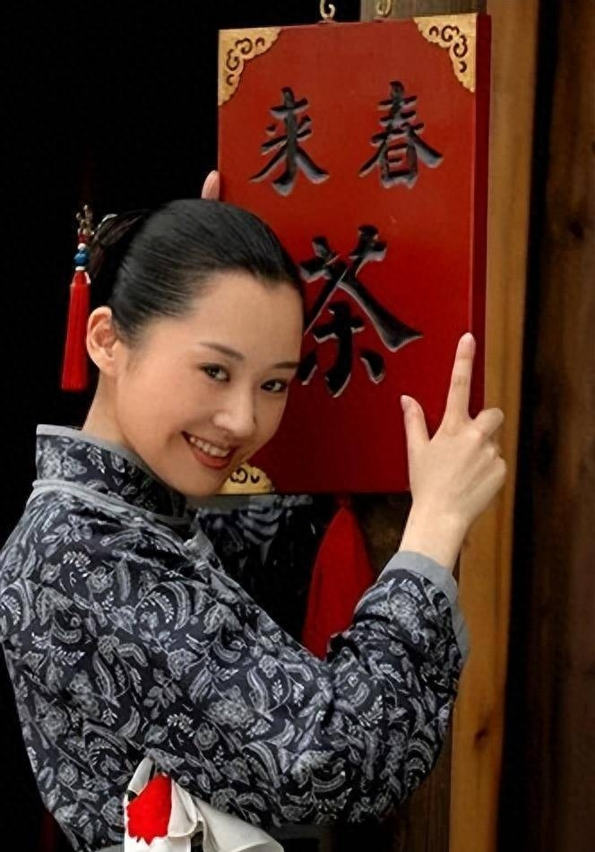 许晴近照惹争议！网友：许晴怎么变成这样了？许晴还没有结婚吗？