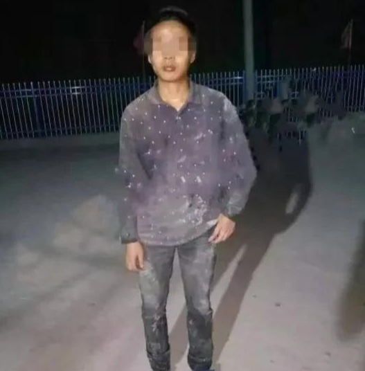 女理发师 女顾客不满意发型,被发型师残忍杀害!目击者:顾客说话很恶毒!