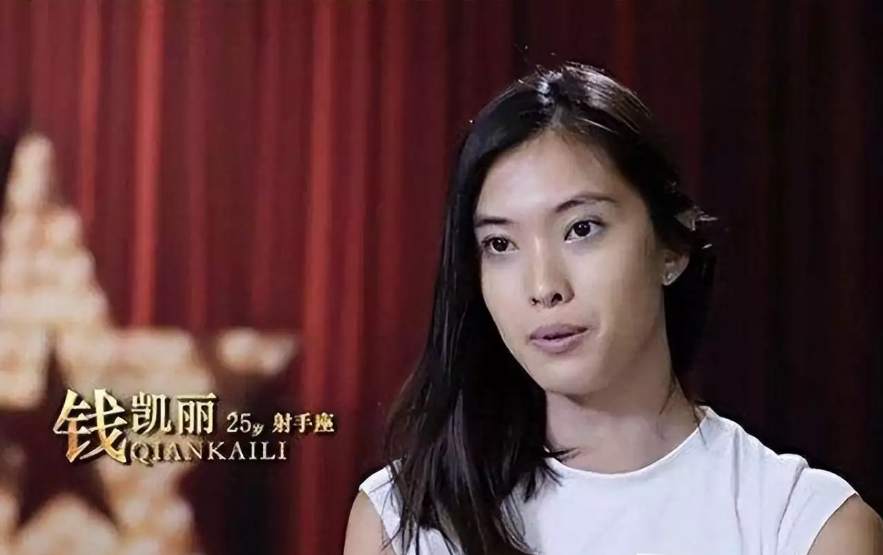 拒绝承认中国血统,如今却想回到中国捞金,网友:脸呢?