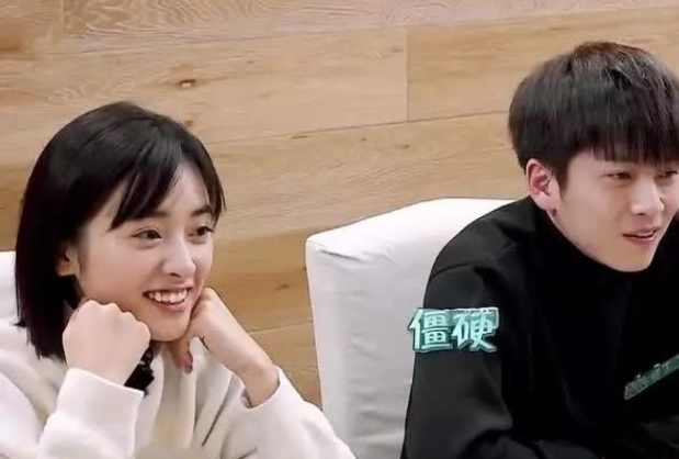 沈月|沈月首次正面回应,目前的她,已经恢复单身