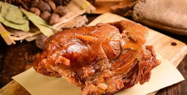 木耳|买牛肉时，真正懂的人专挑5块肉买，老板心在滴血：碰到个内行的