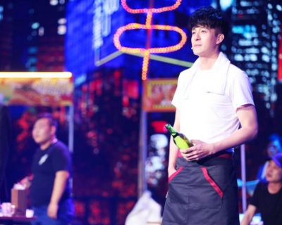 全员加速中|《跨界喜剧王》邓紫棋首次扮演“机器人”挑战喜剧, 孙艺洲化身“烧烤店老板” 暖心又暖胃